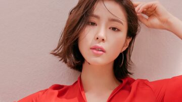 Shin-Se-Kyung-High-Cut-Magazine-vol-216-korean-actors-and-actresses-41353613-1280-1063